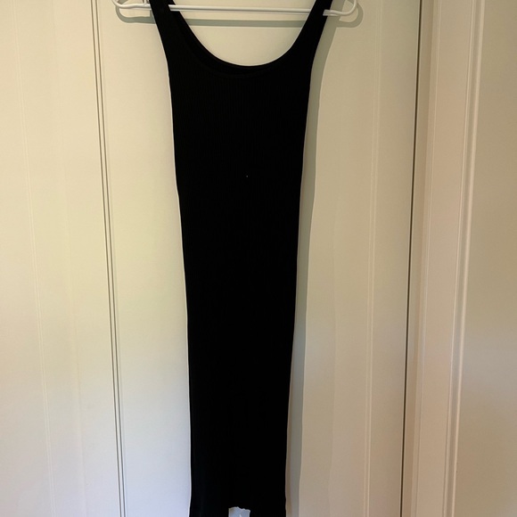 Aritzia Wilfred free ribbed dress - Picture 3 of 4